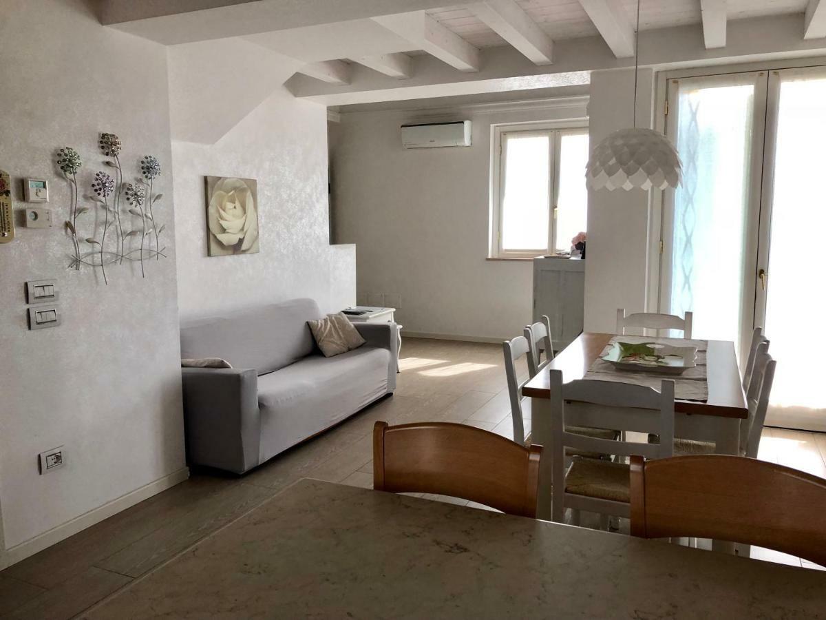 Appartamenti Agli Ulivi Peschiera del Garda Eksteriør bilde