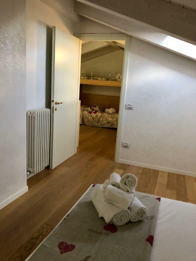 Appartamenti Agli Ulivi Peschiera del Garda Eksteriør bilde